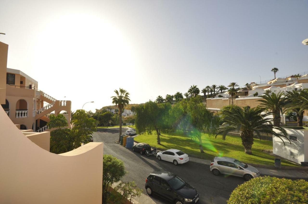 Paradise Court Las Americas Wifi Piscina 27 阿德耶 外观 照片